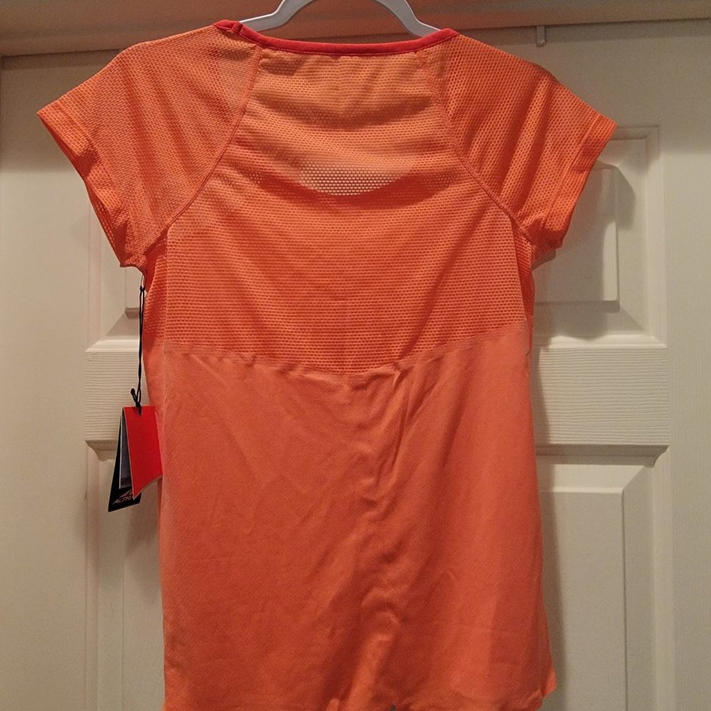 Altra Running Tee - Picture 6 of 7